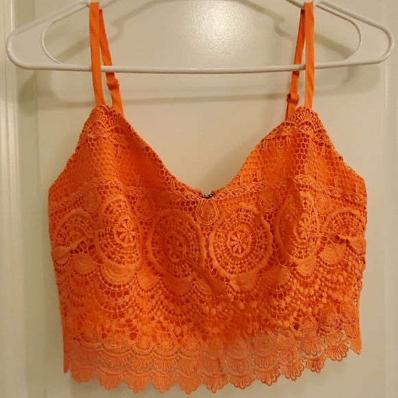 NWT Bebe scallop lace crop tank top S - Picture 4 of 8